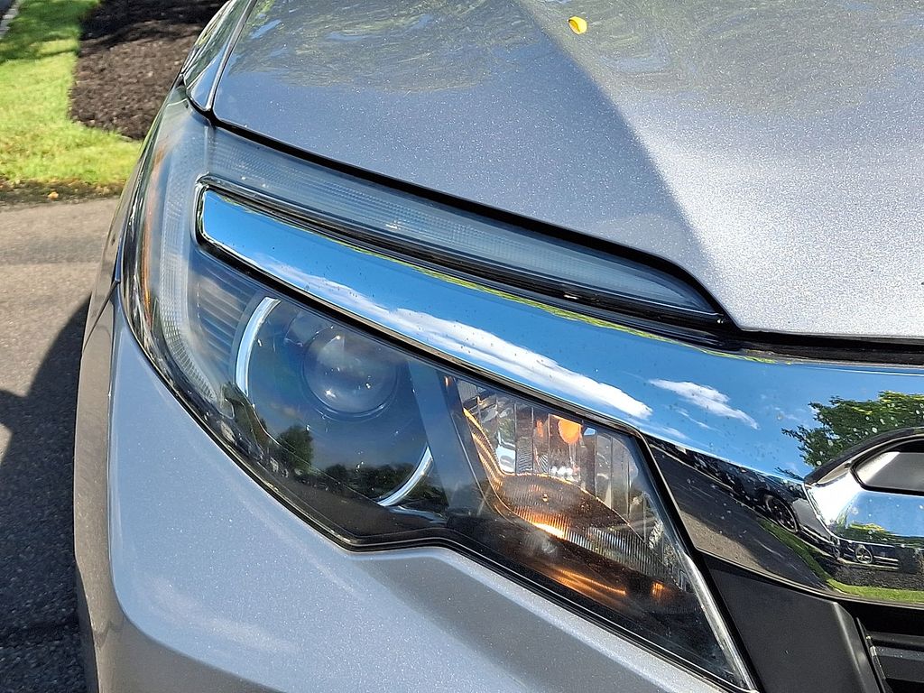 Thumbnail: 2017 Honda Ridgeline - 27