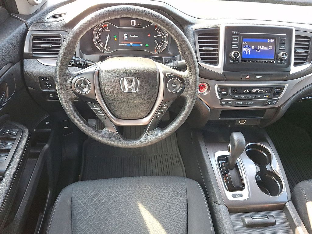 Thumbnail: 2017 Honda Ridgeline - 2