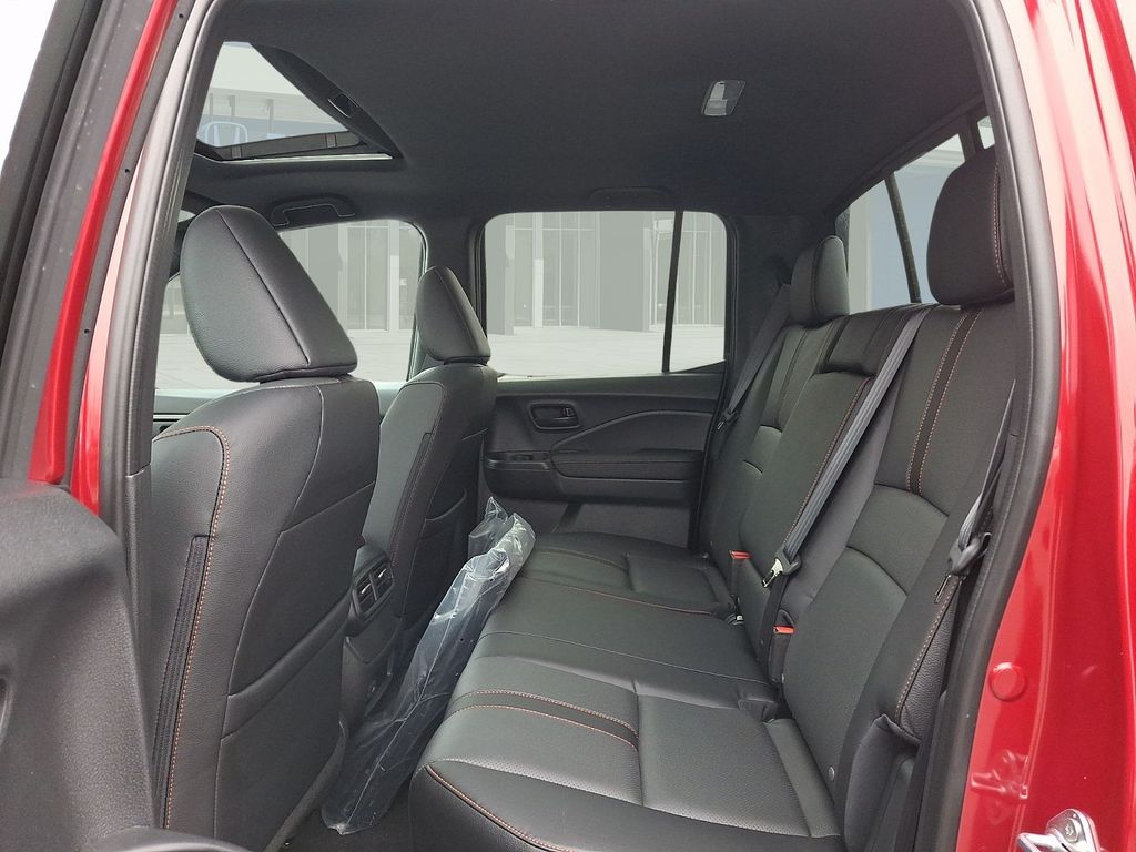 Thumbnail: 2026 Honda Ridgeline - 7