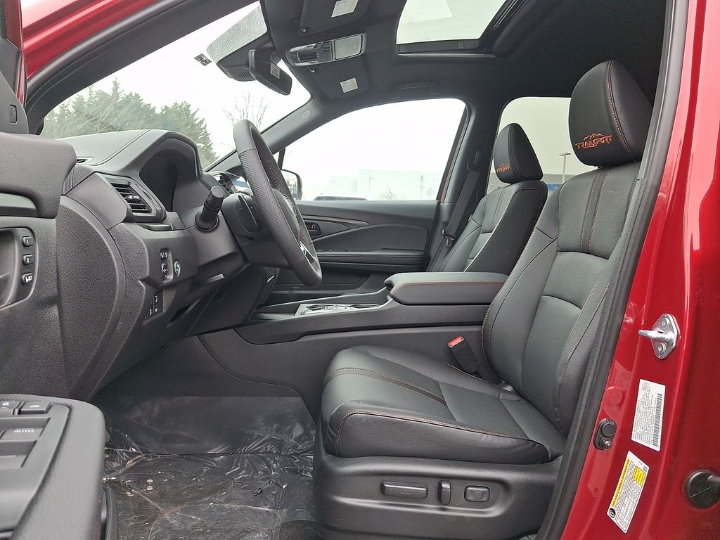 Thumbnail: 2026 Honda Ridgeline - 6