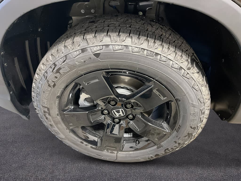 Thumbnail: 2026 Honda Ridgeline - 8