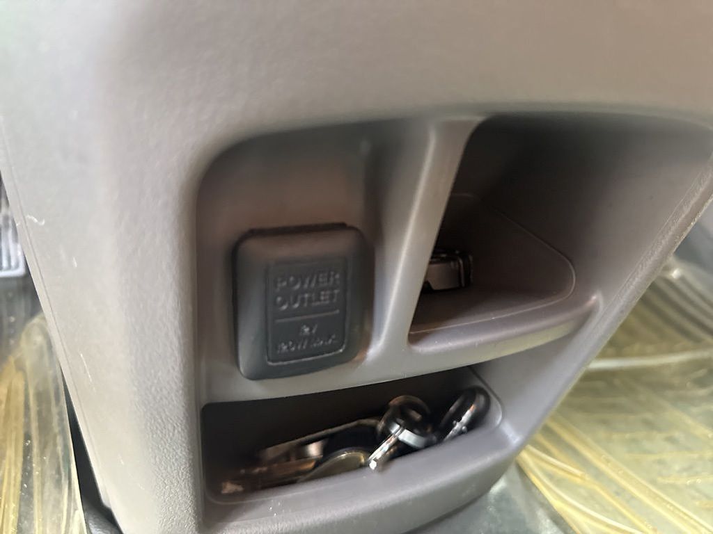 Thumbnail: 2011 Honda CR-V - 21