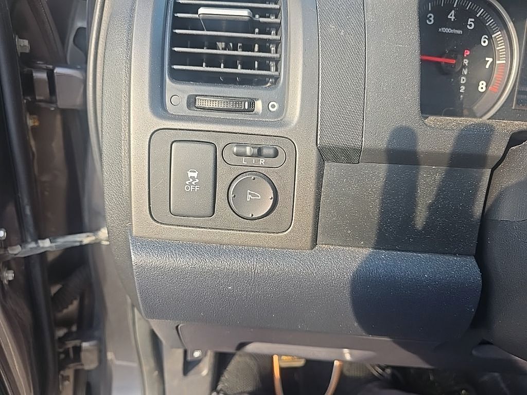 Thumbnail: 2010 Honda CR-V - 16