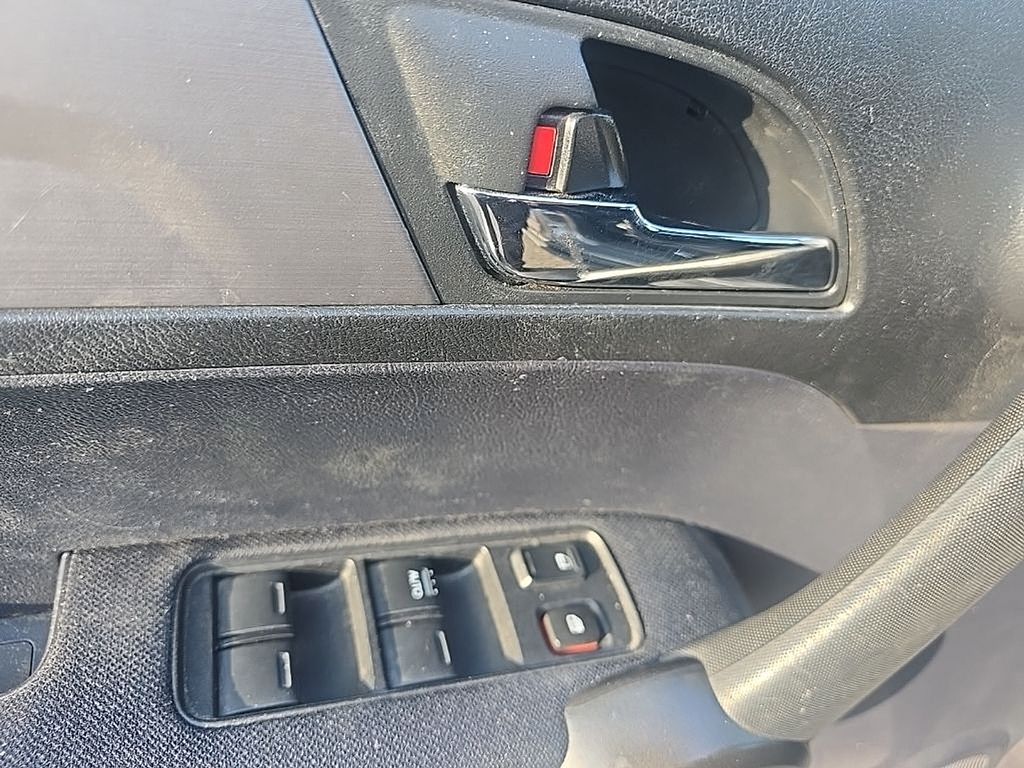 Thumbnail: 2010 Honda CR-V - 15