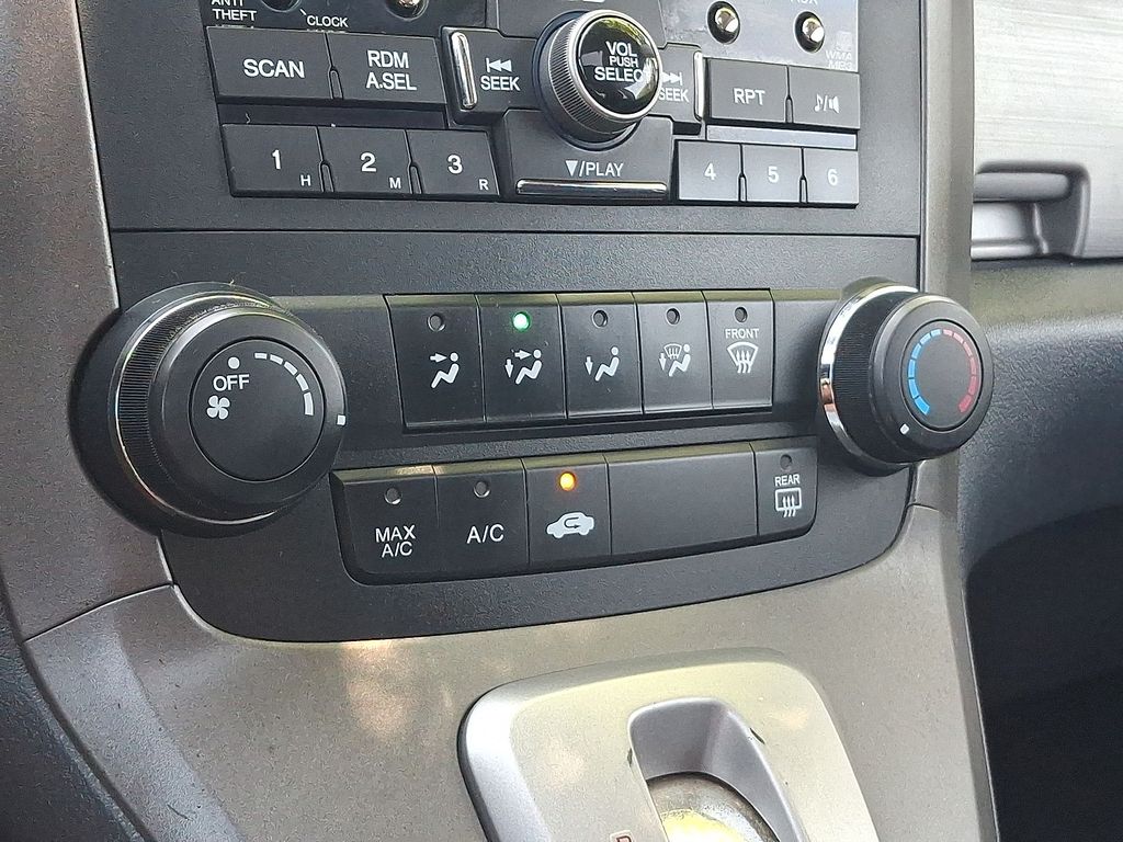 Thumbnail: 2010 Honda CR-V - 18
