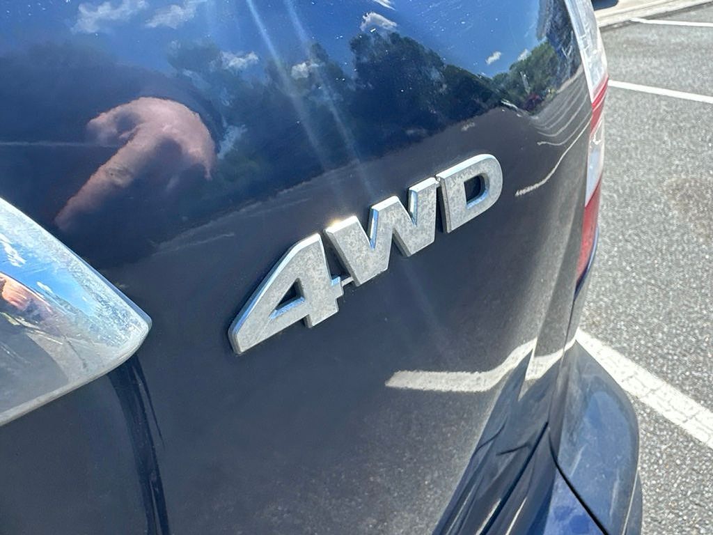 Thumbnail: 2011 Honda CR-V - 6