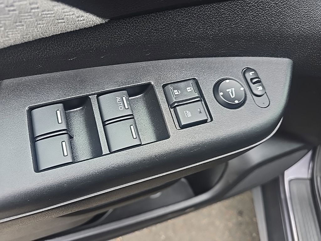 Thumbnail: 2015 Honda CR-V - 19