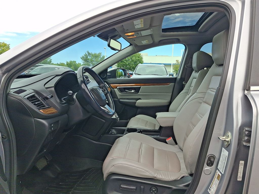 Thumbnail: 2017 Honda CR-V - 8
