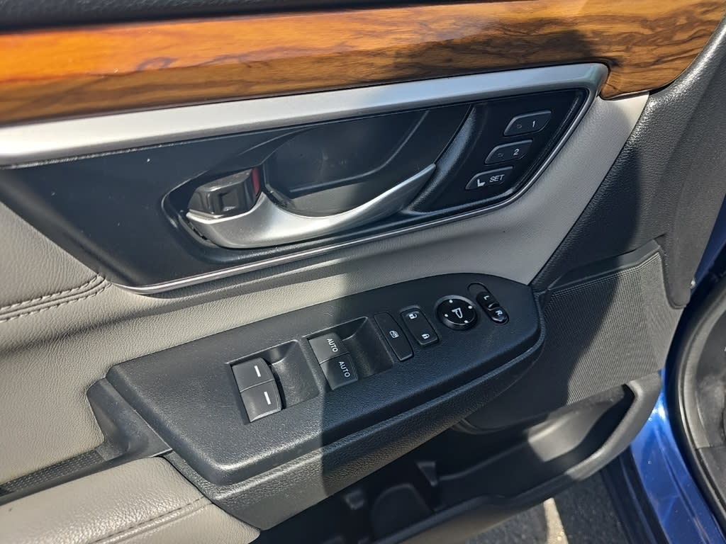 2019 Honda CR-V EX-L 19
