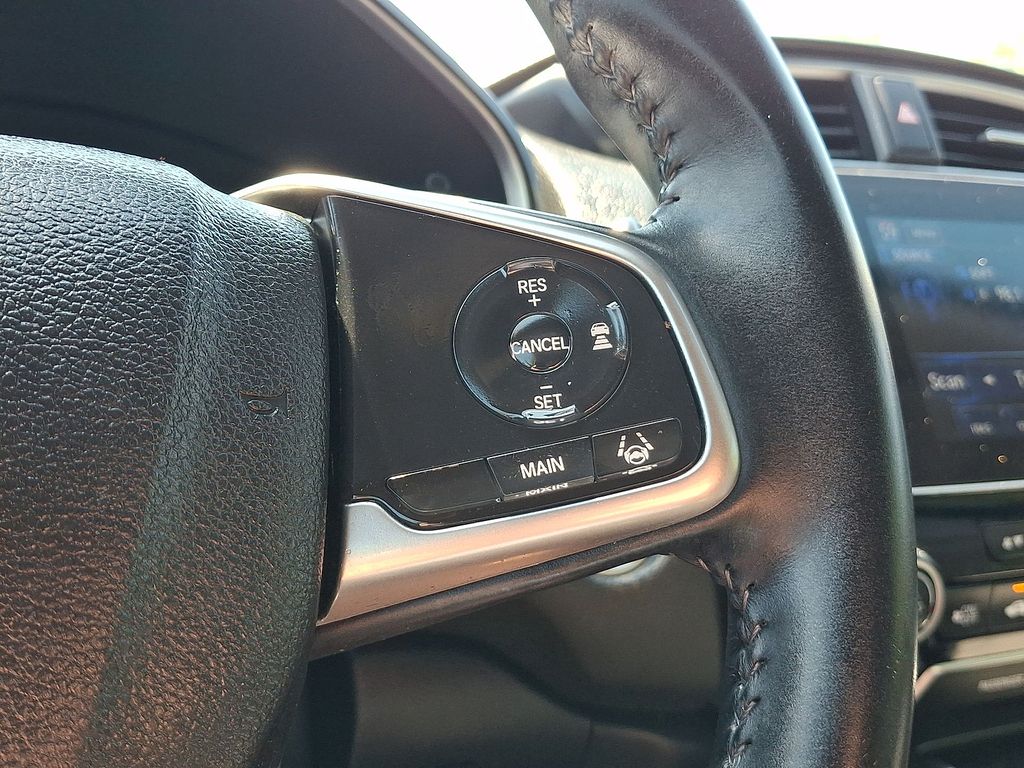 Thumbnail: 2017 Honda CR-V - 21