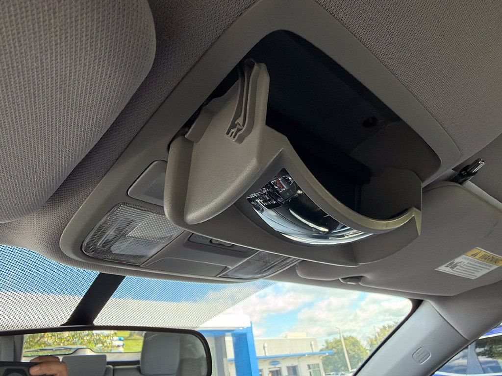 Thumbnail: 2019 Honda CR-V - 19