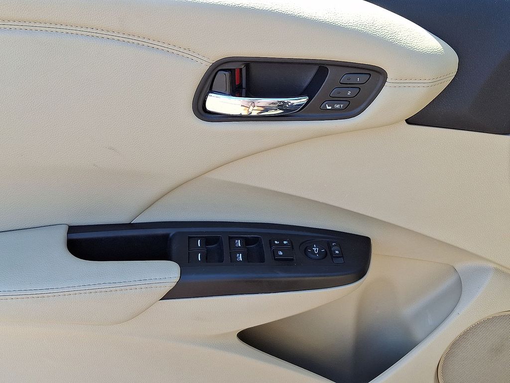 Thumbnail: 2017 Acura RDX - 17