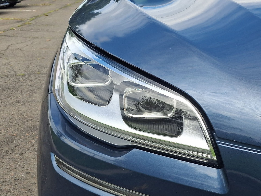 Thumbnail: 2020 Lincoln Aviator - 27