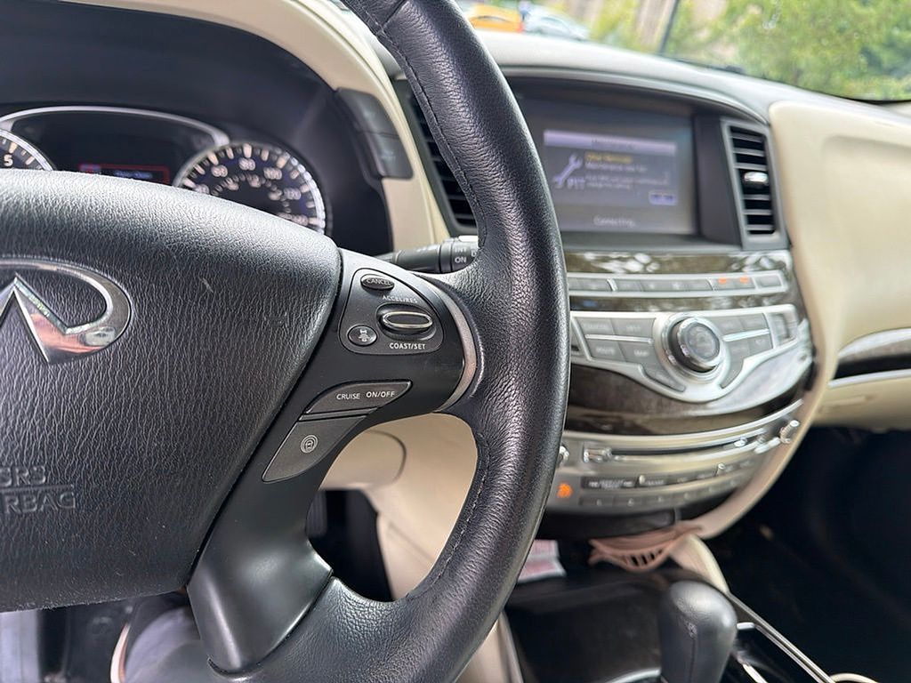 Thumbnail: 2015 INFINITI QX60 - 8