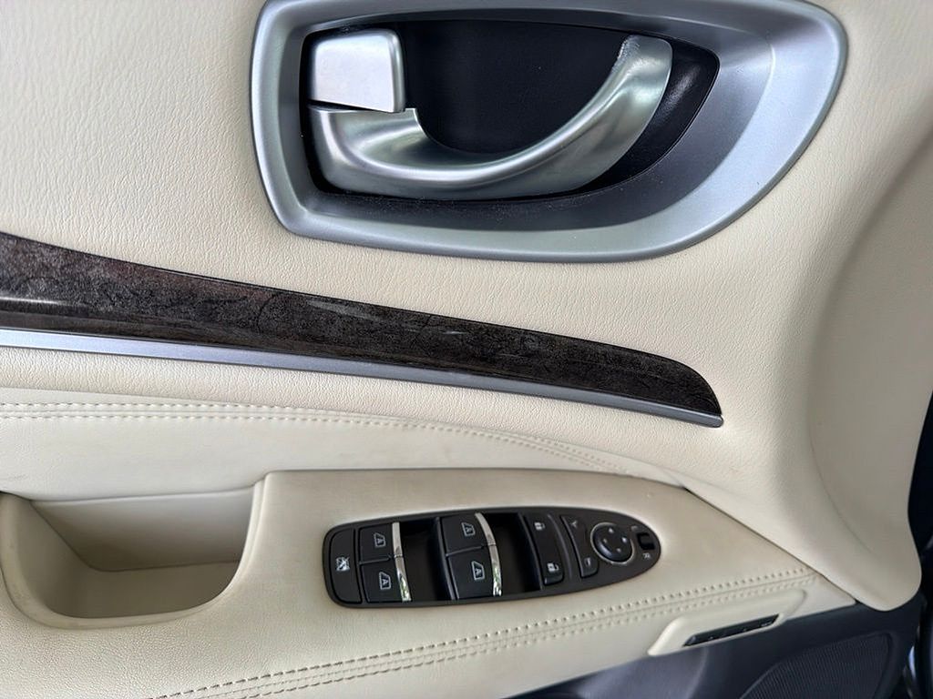 Thumbnail: 2015 INFINITI QX60 - 18