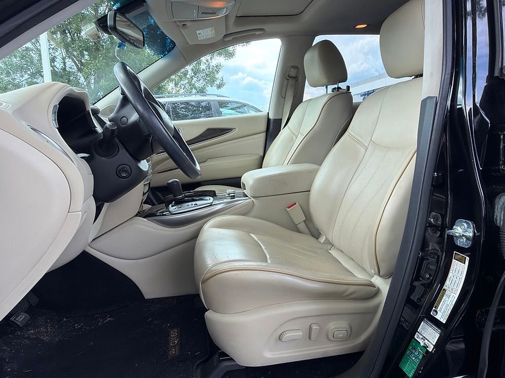 Thumbnail: 2015 INFINITI QX60 - 9