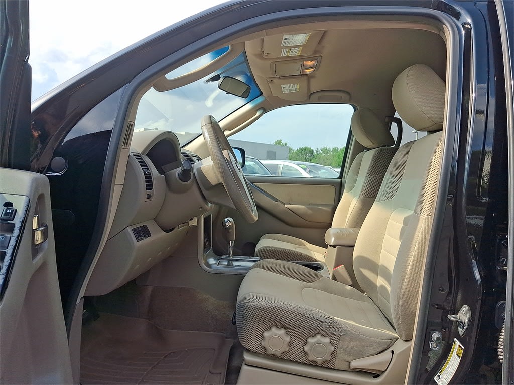 Thumbnail: 2011 Nissan Pathfinder - 7
