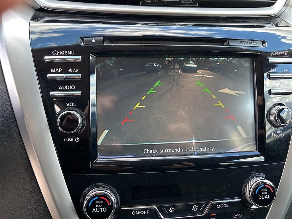 Thumbnail: 2015 Nissan Murano - 11