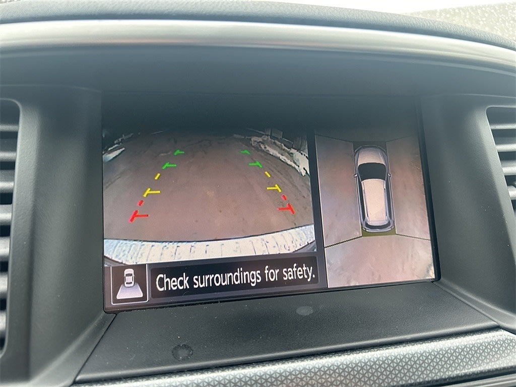 Thumbnail: 2017 Nissan Pathfinder - 10