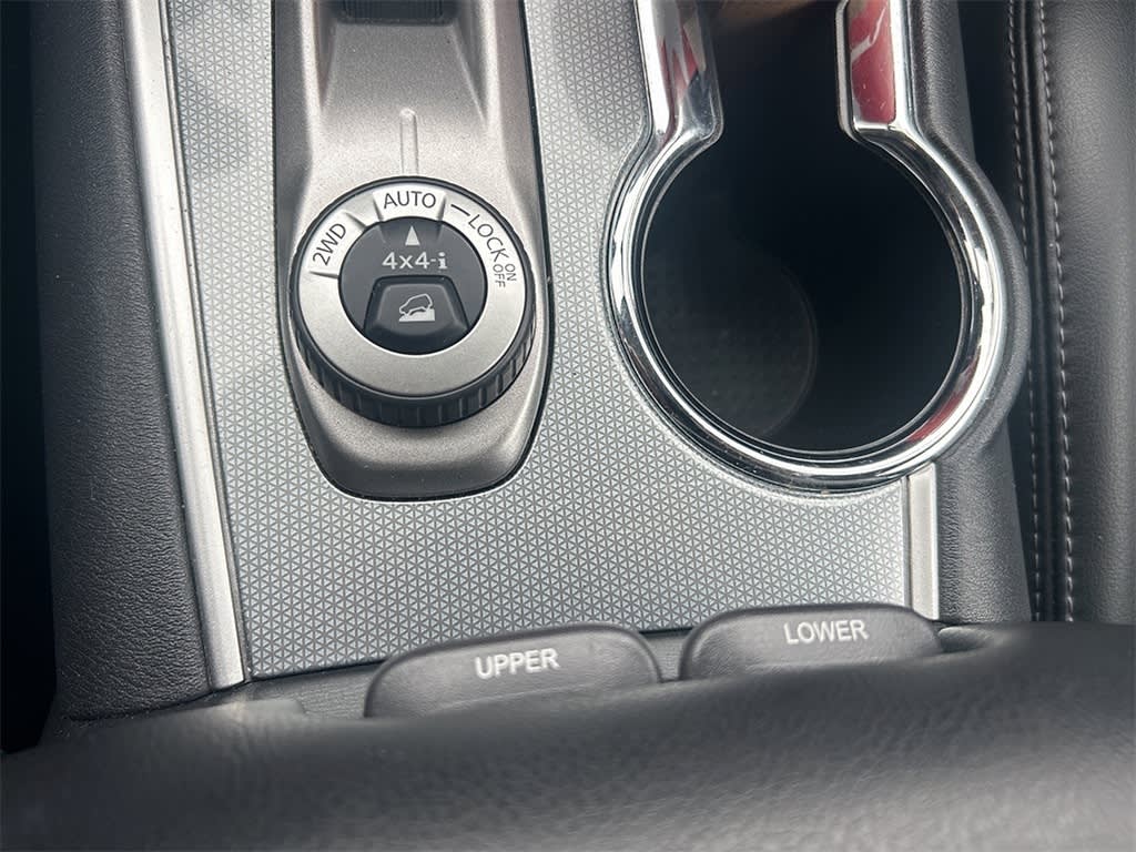 Thumbnail: 2017 Nissan Pathfinder - 22