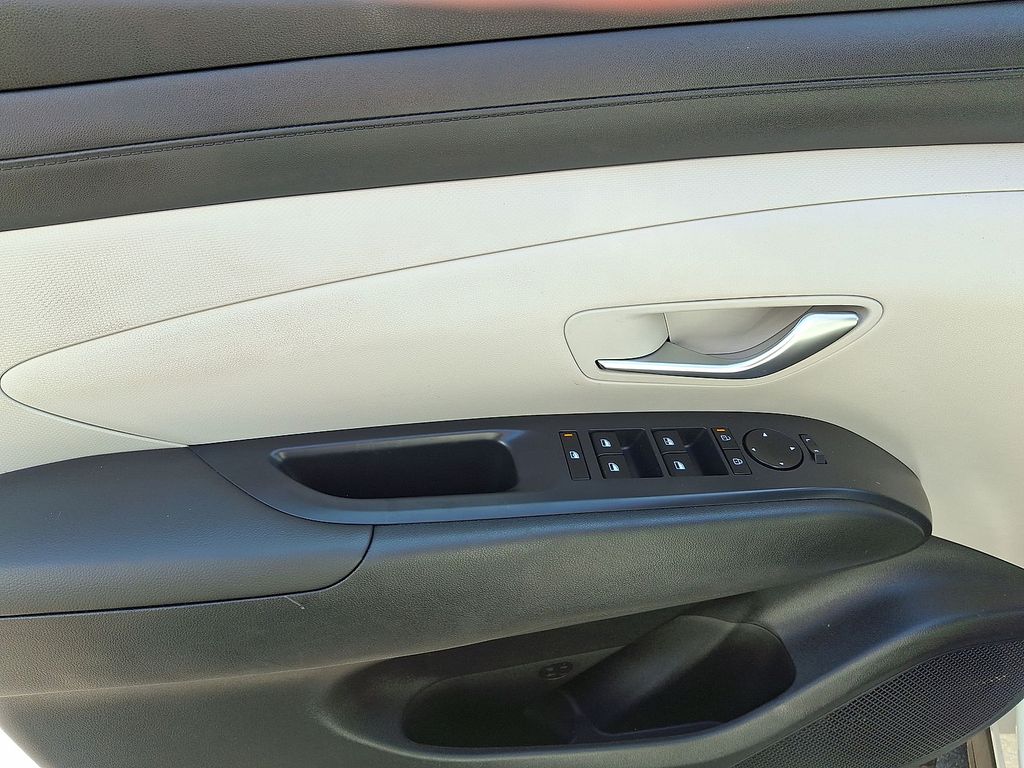 Thumbnail: 2025 Hyundai Tucson - 16