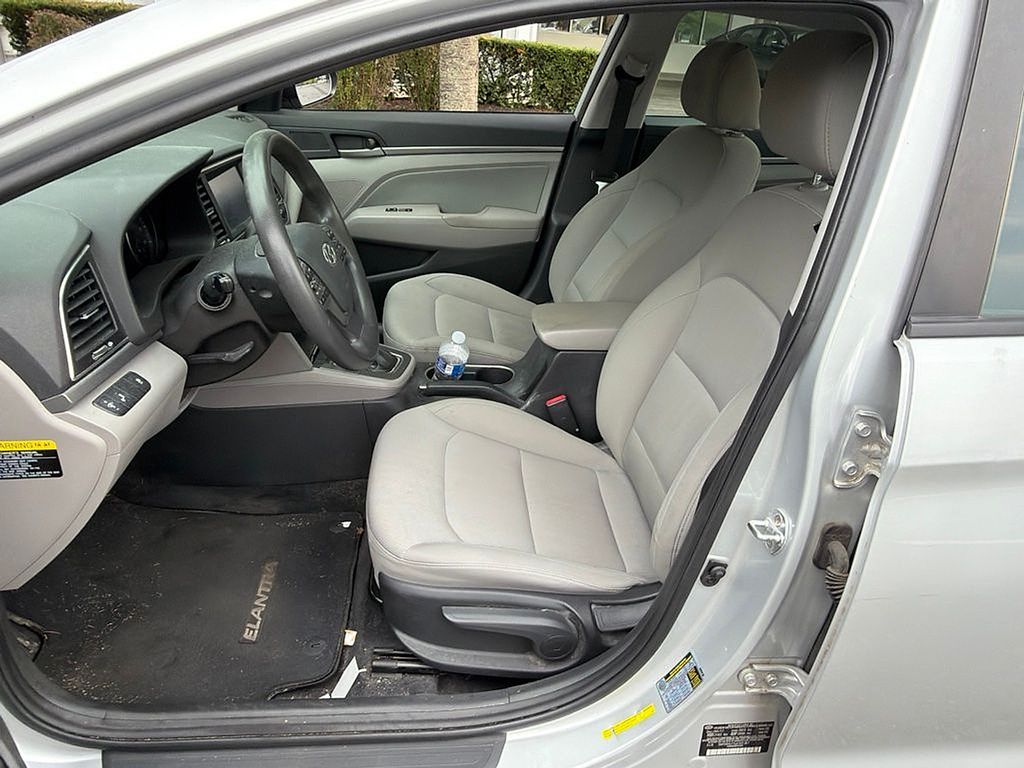Thumbnail: 2018 Hyundai Elantra - 7
