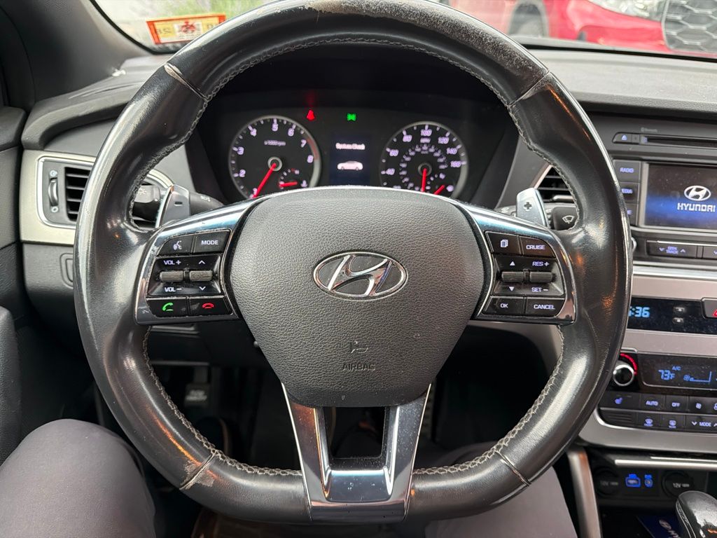 Thumbnail: 2015 Hyundai Sonata - 2