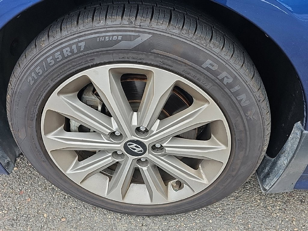 Thumbnail: 2017 Hyundai Sonata - 14