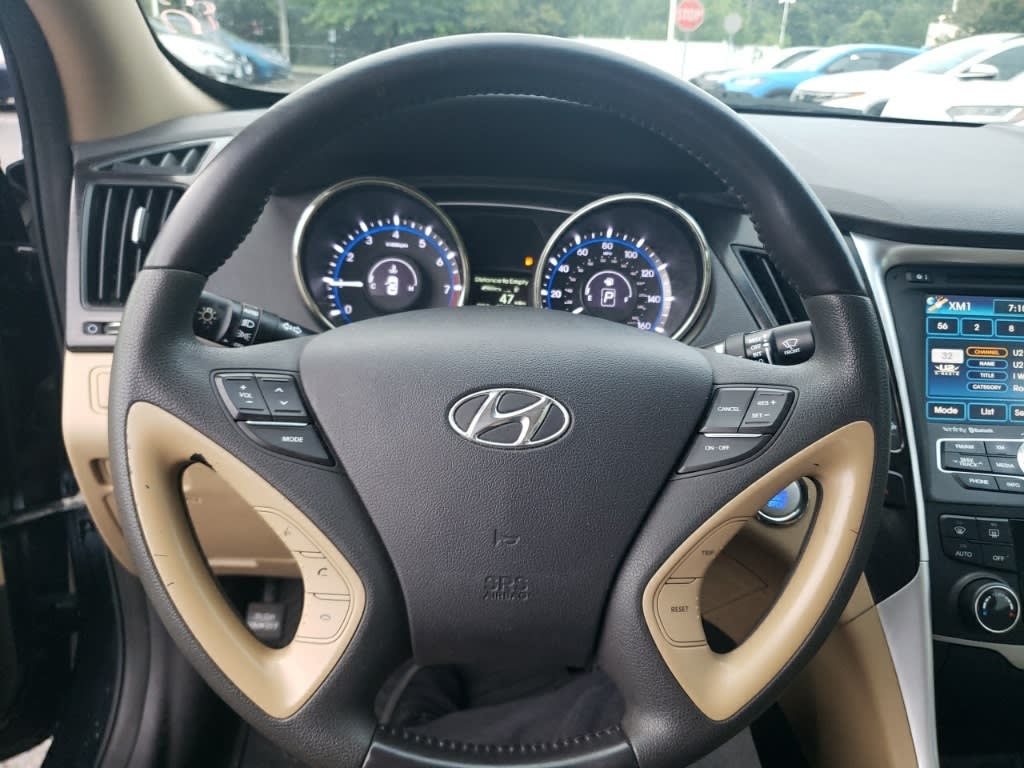 Thumbnail: 2013 Hyundai Sonata - 2