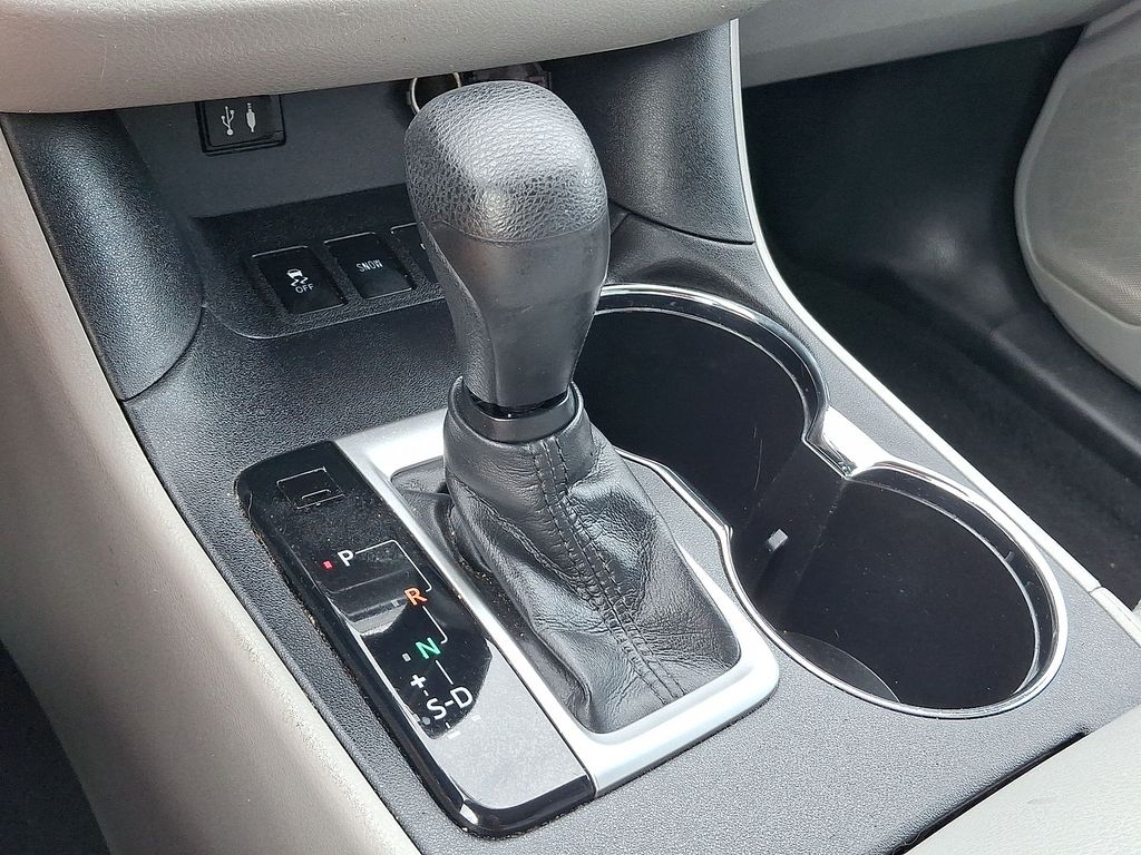 Thumbnail: 2014 Toyota Highlander - 11