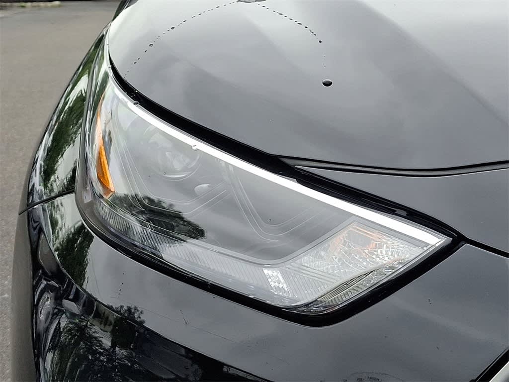 2023 Toyota Highlander LE 27