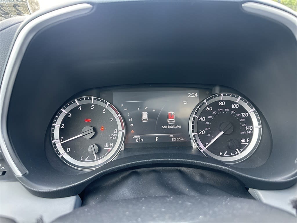 Thumbnail: 2023 Toyota Highlander - 8