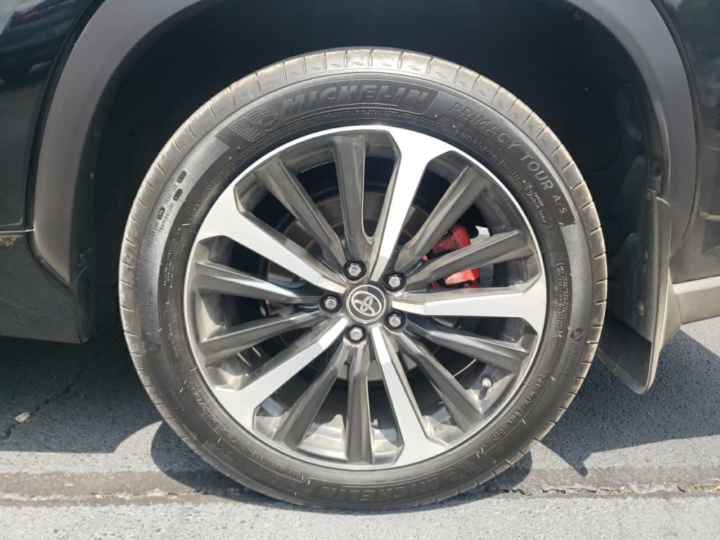 Thumbnail: 2021 Toyota Highlander - 6