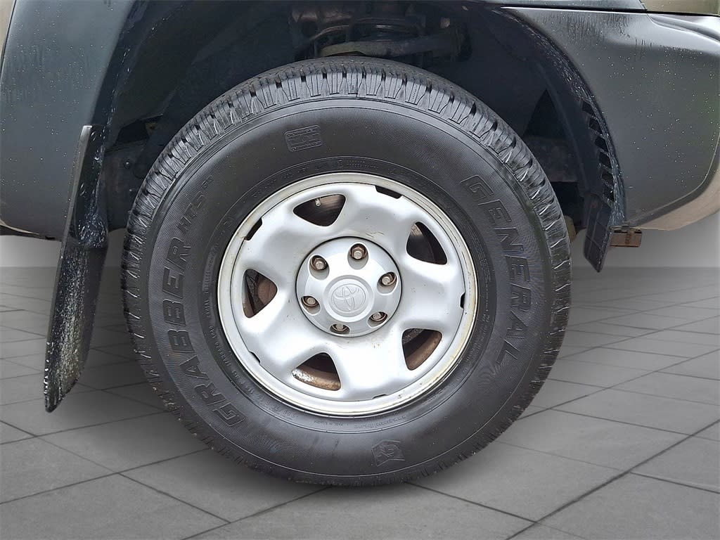 Thumbnail: 2012 Toyota Tacoma - 6