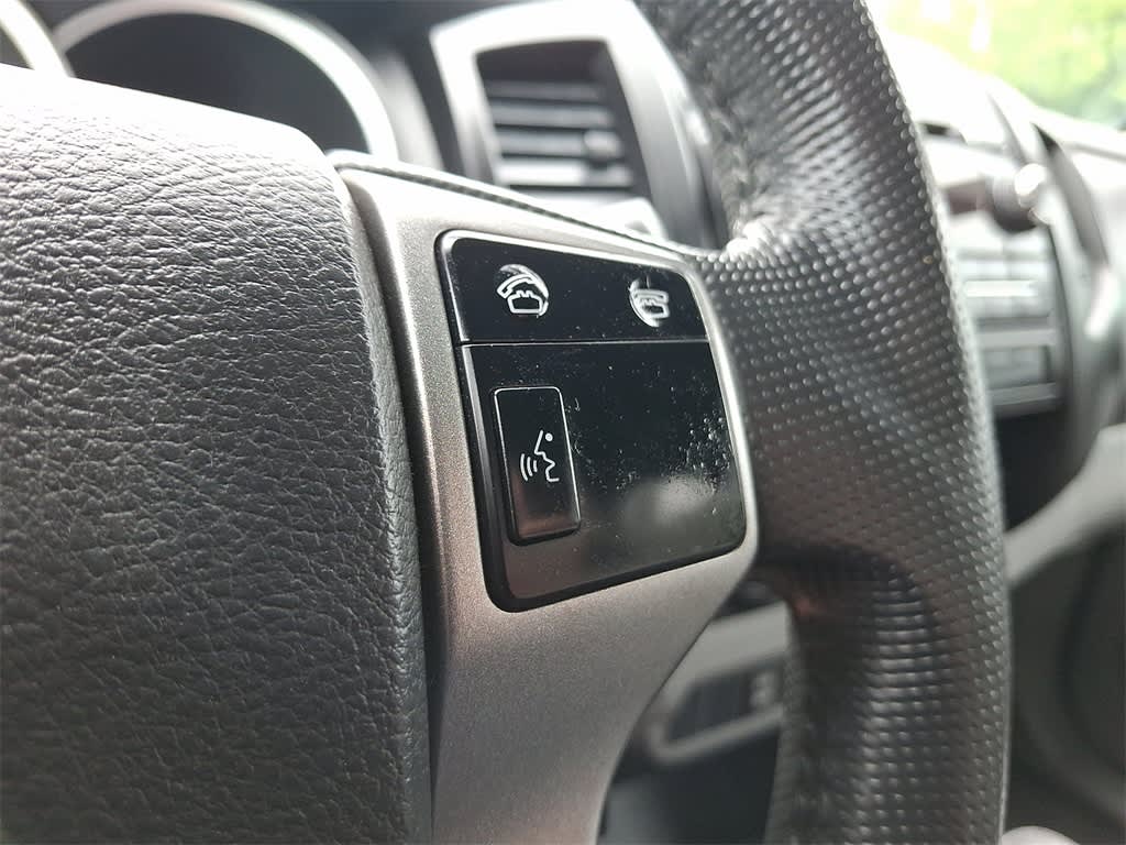 Thumbnail: 2012 Toyota Tacoma - 15