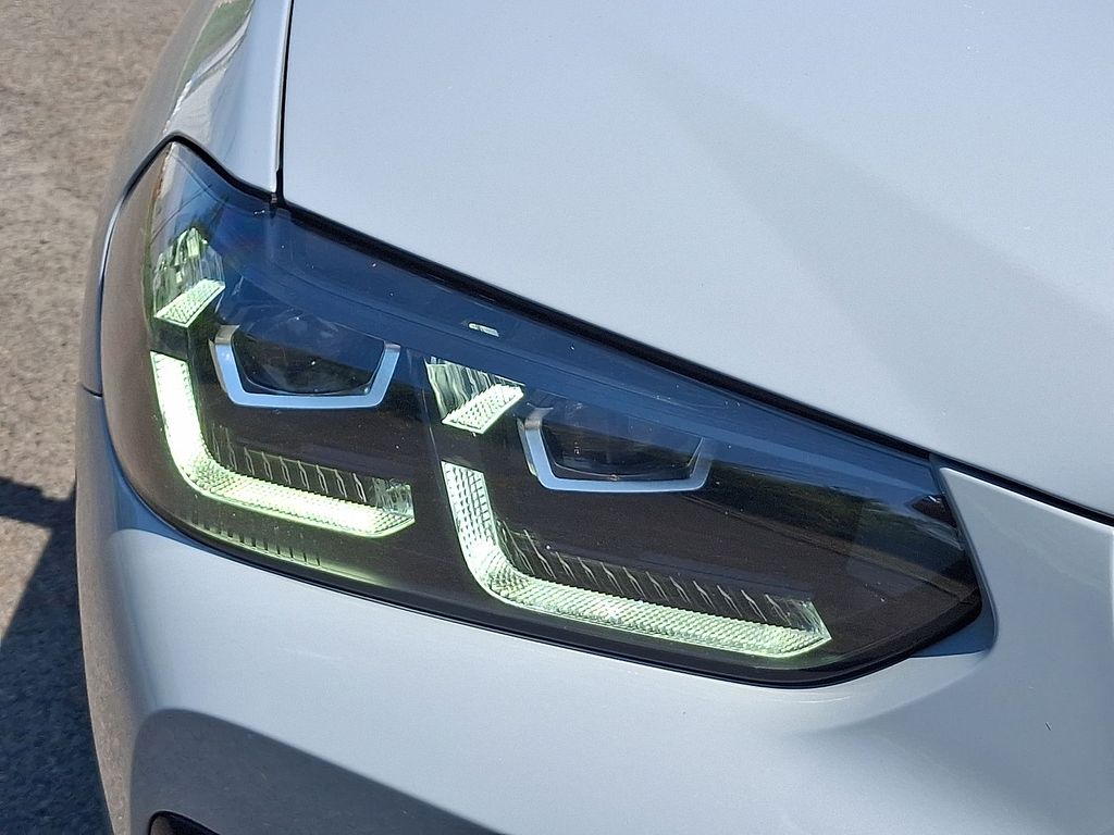 Thumbnail: 2024 BMW X4 - 27