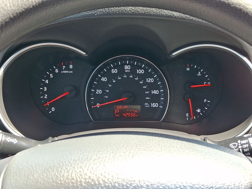Thumbnail: 2015 Kia Sorento - 13