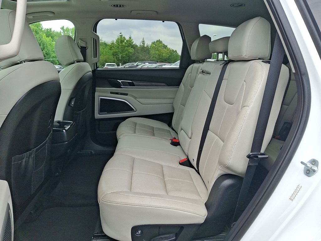 Thumbnail: 2021 Kia Telluride - 10