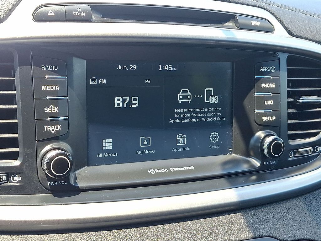 Thumbnail: 2017 Kia Sorento - 11