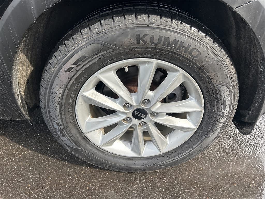 Thumbnail: 2019 Kia Sorento - 6