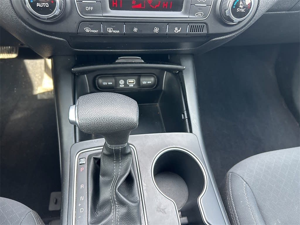 Thumbnail: 2019 Kia Sorento - 10