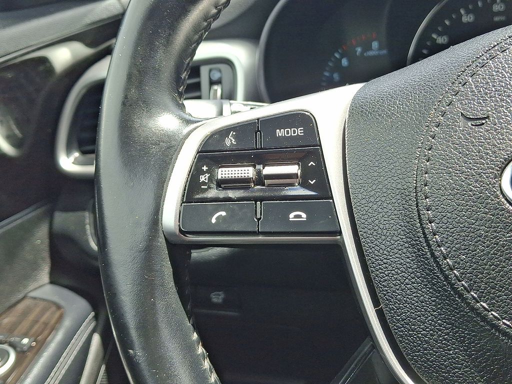 Thumbnail: 2020 Kia Sorento - 20