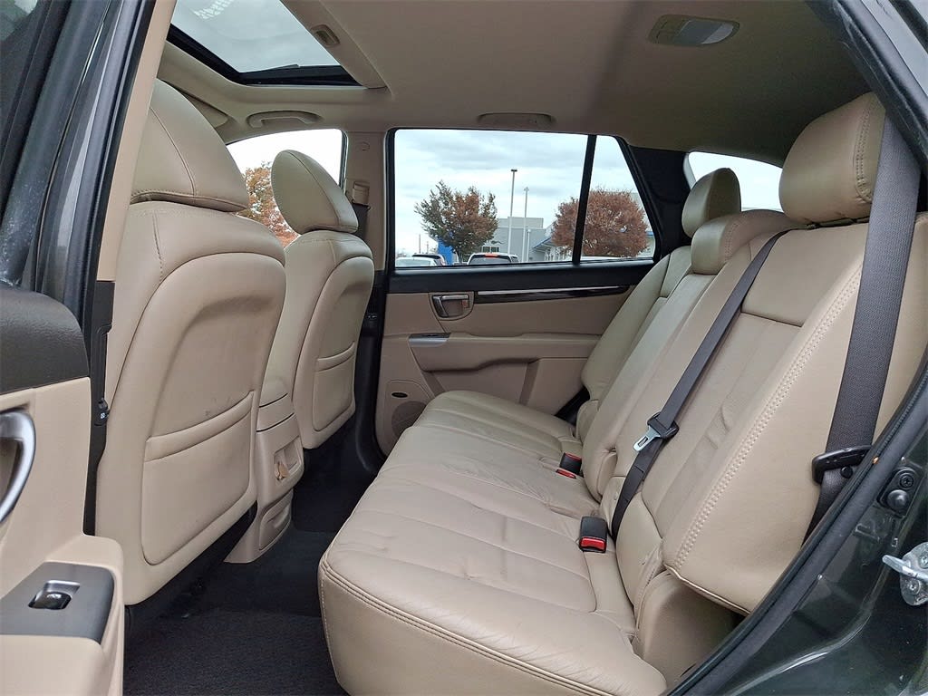 Thumbnail: 2011 Hyundai Santa Fe - 10