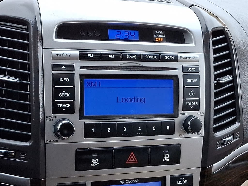 Thumbnail: 2011 Hyundai Santa Fe - 11