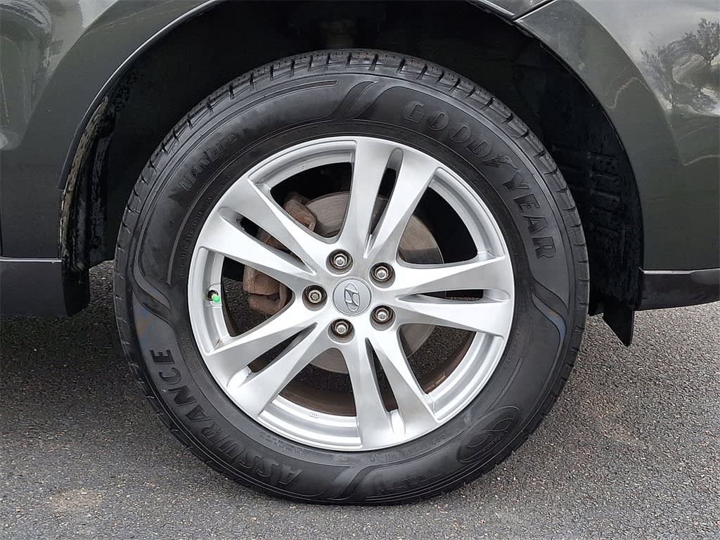 Thumbnail: 2011 Hyundai Santa Fe - 7