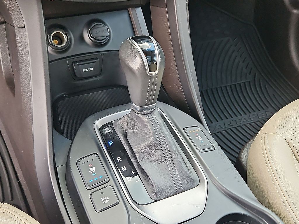 Thumbnail: 2014 Hyundai Santa Fe - 14