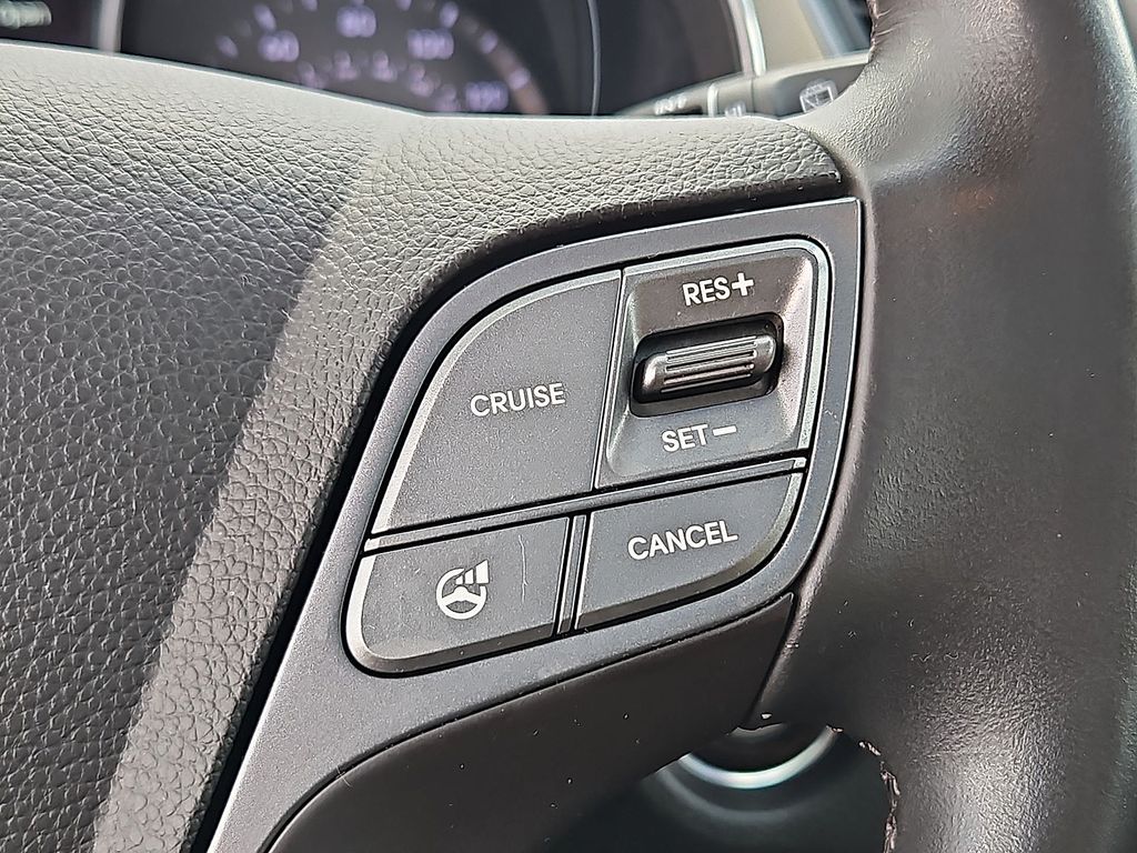 Thumbnail: 2014 Hyundai Santa Fe - 26