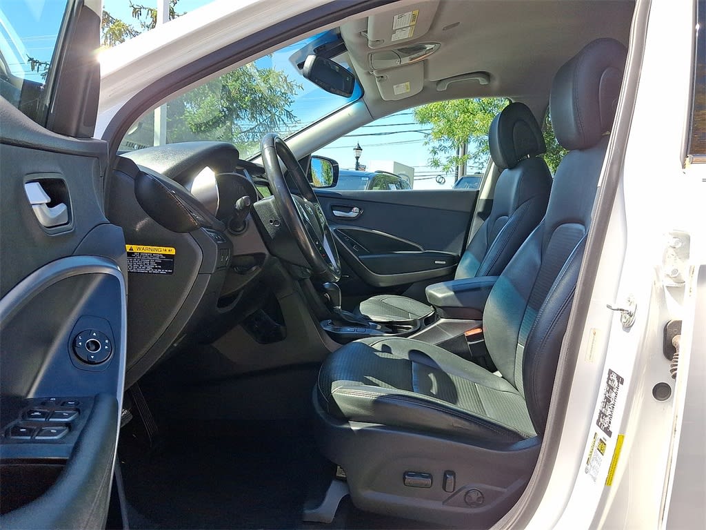 Thumbnail: 2014 Hyundai Santa Fe - 9