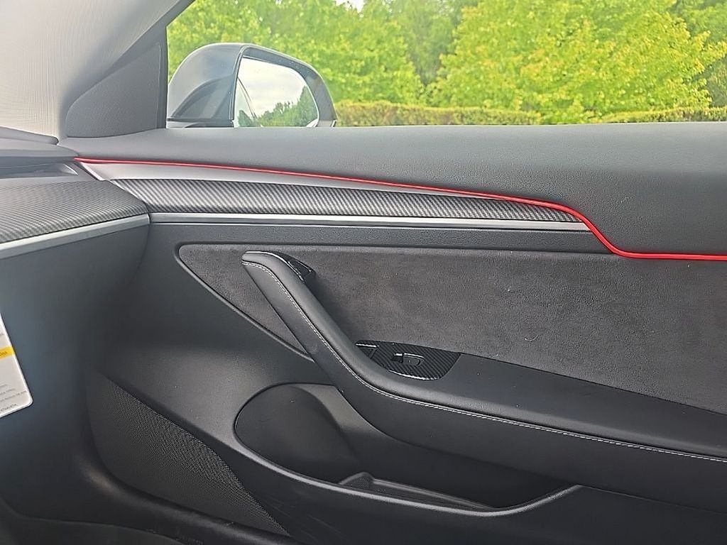 Thumbnail: 2023 Tesla Model 3 - 19