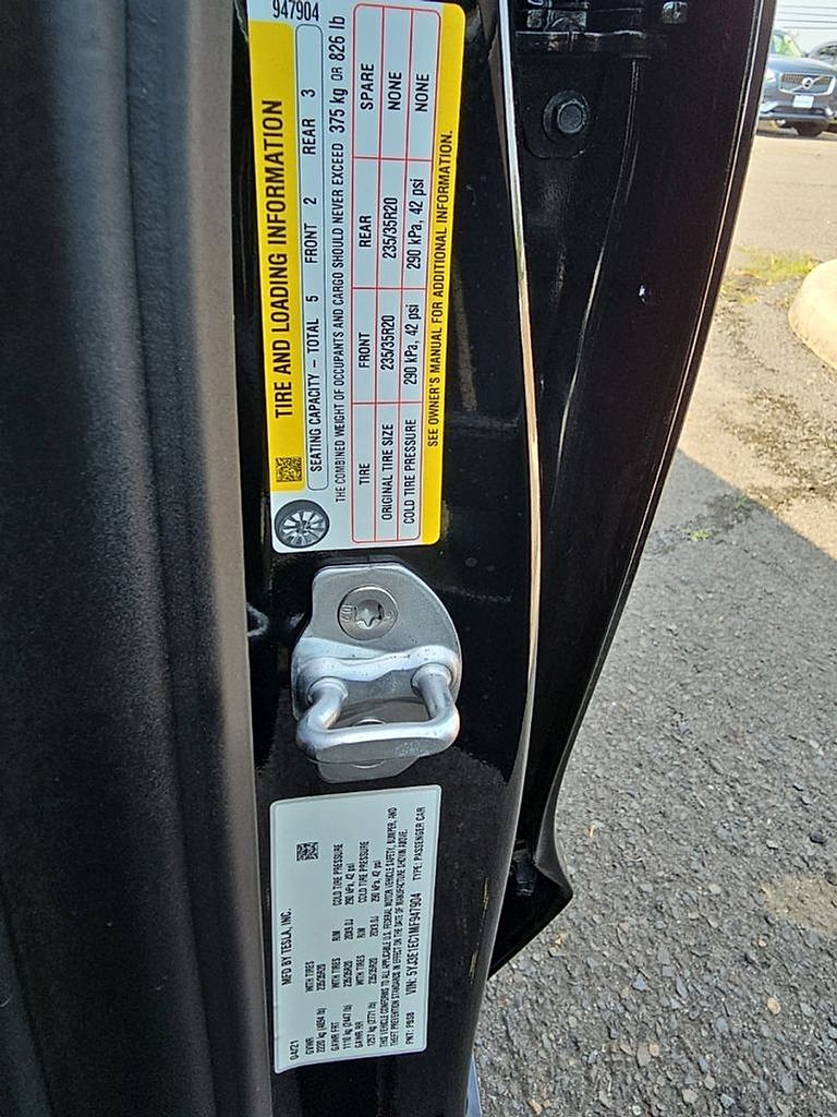 Thumbnail: 2021 Tesla Model 3 - 11